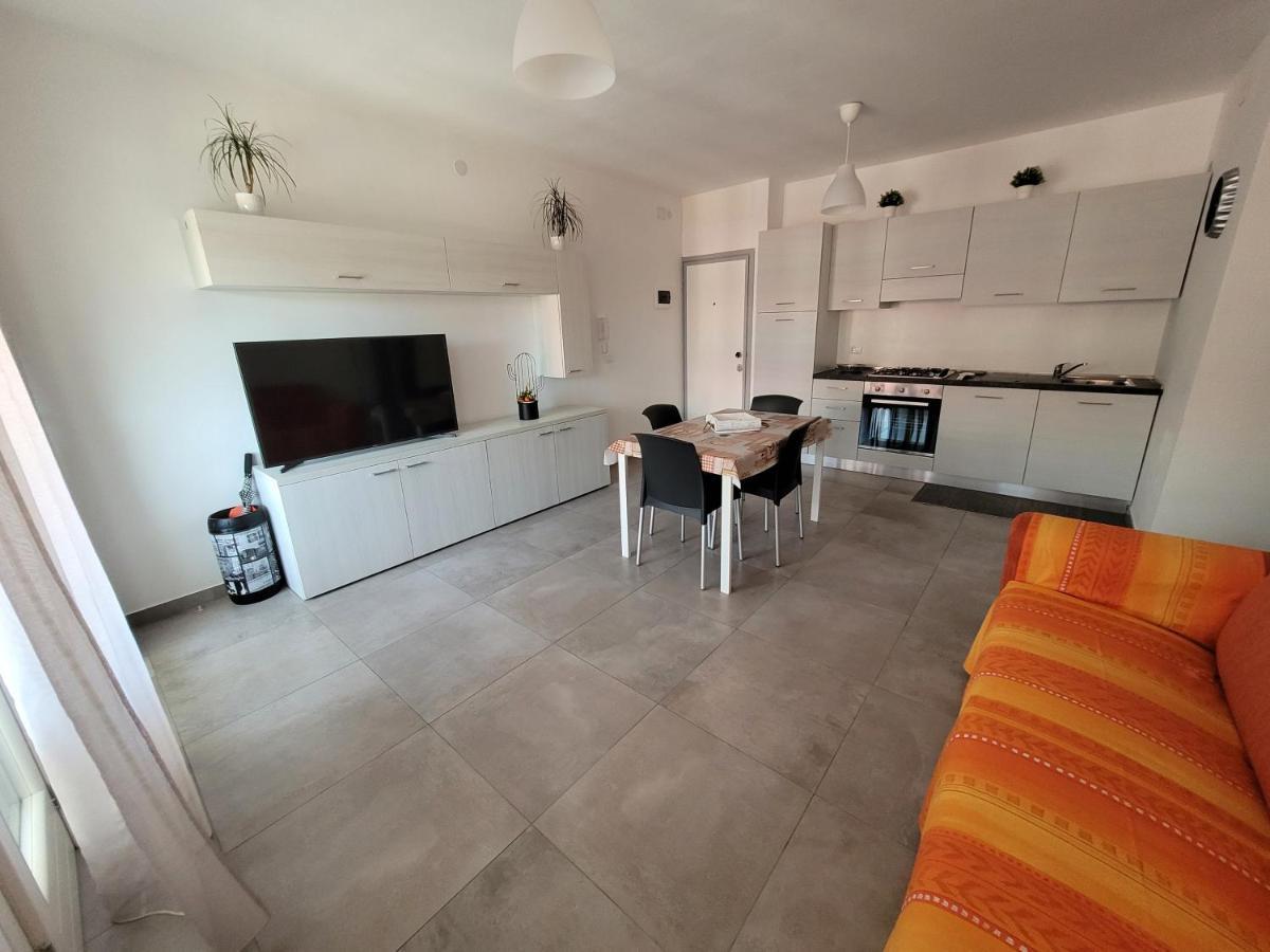 Rosato Mum Apartamento Lignano Sabbiadoro Exterior foto