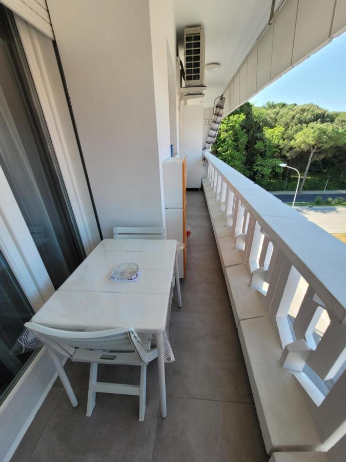 Rosato Mum Apartamento Lignano Sabbiadoro Exterior foto